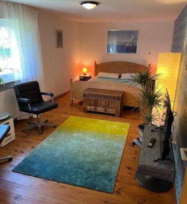 Bergisch Gladbach Apartamento | Wald & Wiesen Apartment im Bergischen Land - Urlaub, Köln, Messe & Geschäftsreise