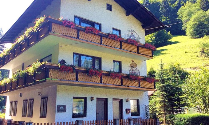 Schwarzenbach an der Pielach Cama Y Desayuno | Waldblick Landhaus B&B