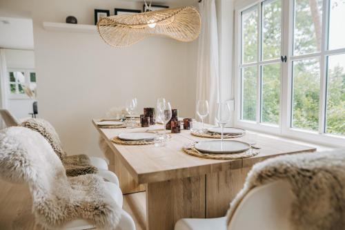 Hayingen Apartamento | Waldmaise