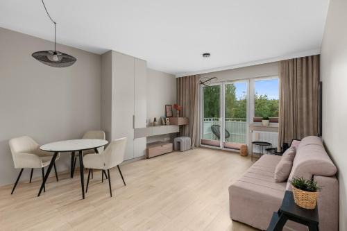 Wola Duchacka Apartamento | Walerego Sławka Harmony Apartment by BookingHost