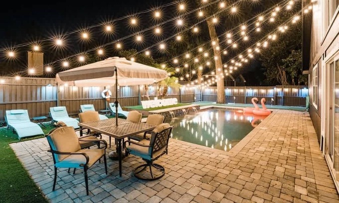 Altamonte Springs Casa | Walk into Tropical Paradise - POOL - GYM - HOT TUB