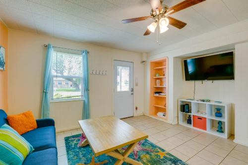 Fulton Casa | Walk to Aransas Bay Beautiful Rockport Townhome