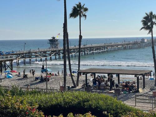 San Clemente Apartamento | Walk to Beach - KING Apt In #1 Area - AB