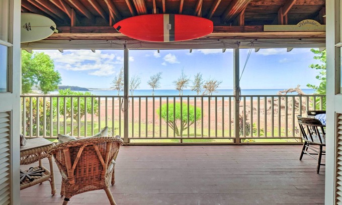Maunaloa Casa | Walk to Beach: Paniolo Hale Townhome w/ Ocean View