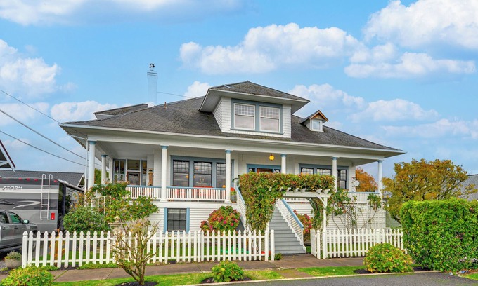 St. Helens Apartamento | Walk to Columbia River: Mtn-View St Helens Haven
