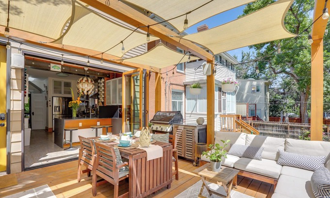 City Park Casa | Walk to Denver Zoo: City Park Getaway w/ Garden