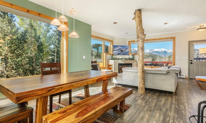 Summit Cove Casa | Fall into Savings! 15% Off Until Oct 31 - Book Now!