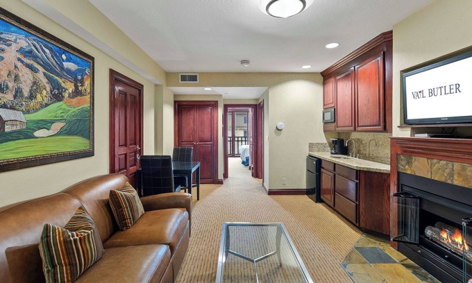 Beaver Creek Apartamento | Walk to Everything! BC Village, ski, shop, dine. Amenities galore!