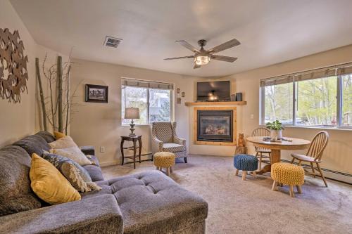 Frisco Casa | Walk to Frisco Main St Townhome Steps to Trail!