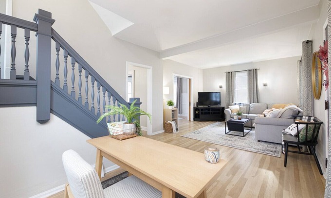 Highland Square Casa | Walk to Highland Square, Hot Tub, Sleeps 8!