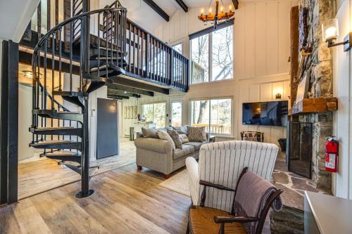 Fairfield Casa | Walk to Liberty Mountain Lake-View Ski Retreat!