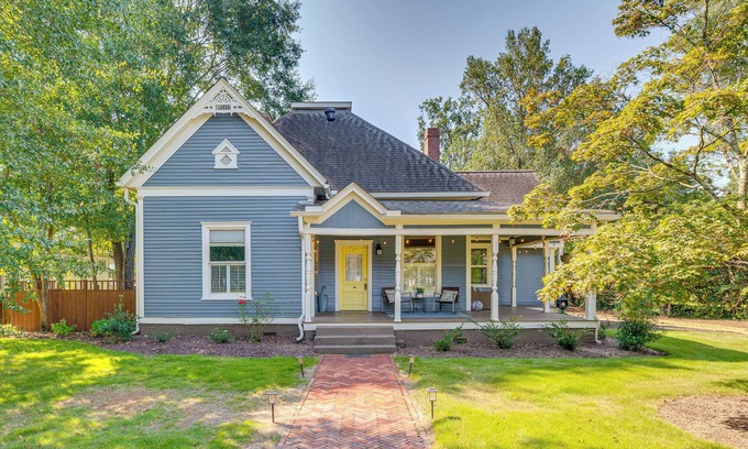 McDonough Casa | Walk to McDonough Square: Family Home w/Fire Pit
