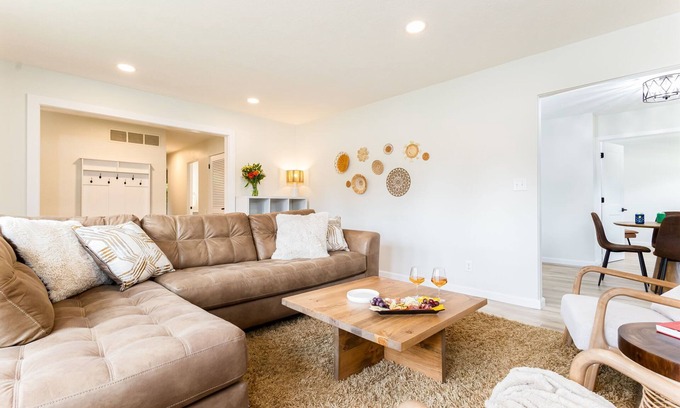Northeast South Bend Casa | Walk to ND Stadium Su