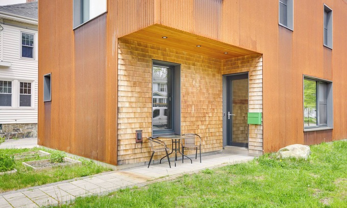 Oakdale Apartamento | Walk to Shops & Eats: Sleek Portland Studio!