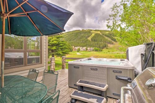 East Village at Copper Casa | Walk to Ski Lift Copper Mountain Home with Hot Tub
