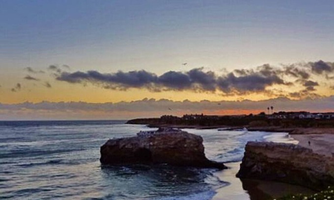 Circles Casa | Walk to the Beach and W Cliff Drive