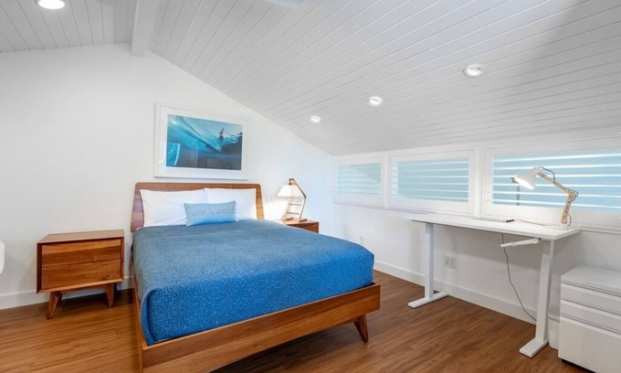Kahuku Apartamento | Walk to the beach! North Shore Surf House