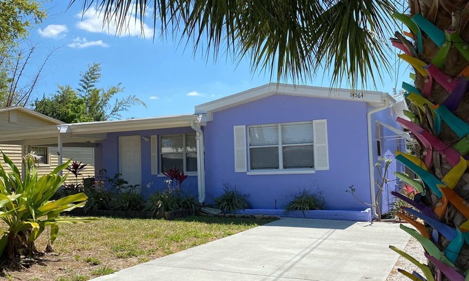 Largo Casa | Camina hasta Indian Rocks Beach ... "The Sweet"