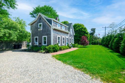 Harwich Casa | Walk to Water Access to Hiking Trails!