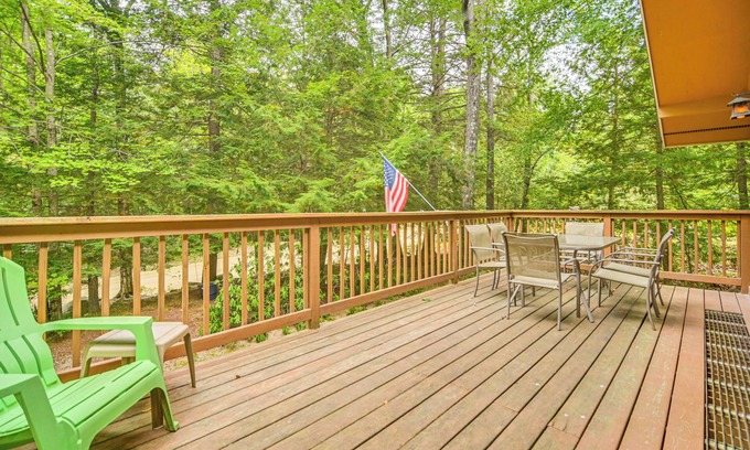 Eidelweiss Village Cabina | Walk to Water: Outdoor Gem w/Bunkhouse in Madison
