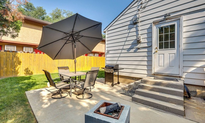 Meridian Casa | Meridian Townhome w/ Patio & Yard: Near Downtown!