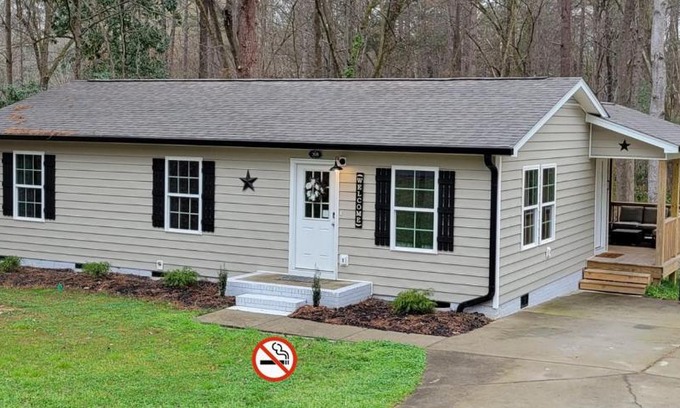 Waxhaw Casa | Walkable Waxhaw