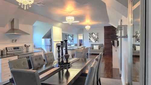 Faubourg Livaudais Apartamento | Walker Mansion on St Charles Ave - Unit 6
