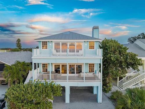 Indian Shores Casa | Walks On The Shore