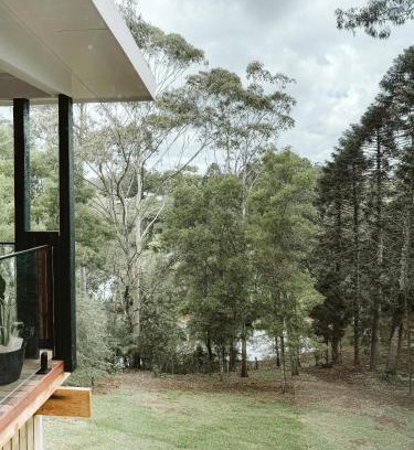 North Maleny Casa | Wallaby 3-Bedroom at On Burgum Pond Cottages