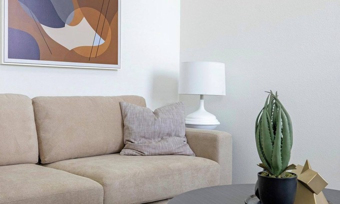 Waller Apartamento | Waller 3BD/2.5BA 1 - Tres Habitaciones Piso, Capacidad 6