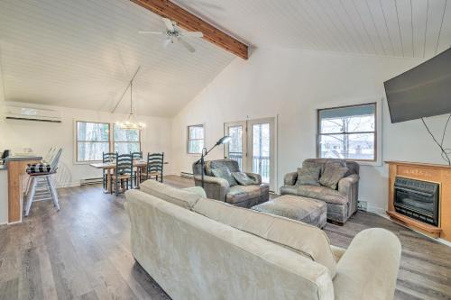 Petoskey Casa | Walloon Lake Vacation Rental Walk to Water!