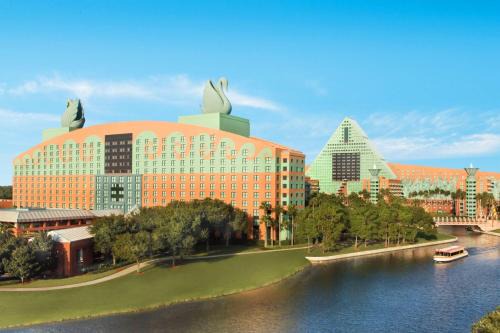 Bay Lake Complejo | Walt Disney World Swan
