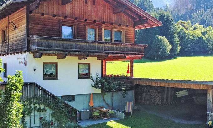 Ginzling Apartamento | Wandegg by Interhome