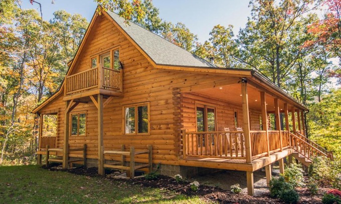 McHenry Casa | Wander Inn