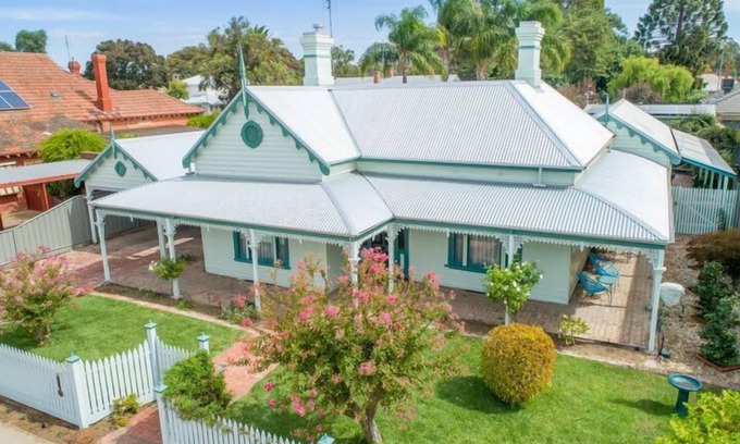 Echuca Casa | Wandew - Echuca central. 4 habitaciones, 2 baños, admite mascotas + Wifi