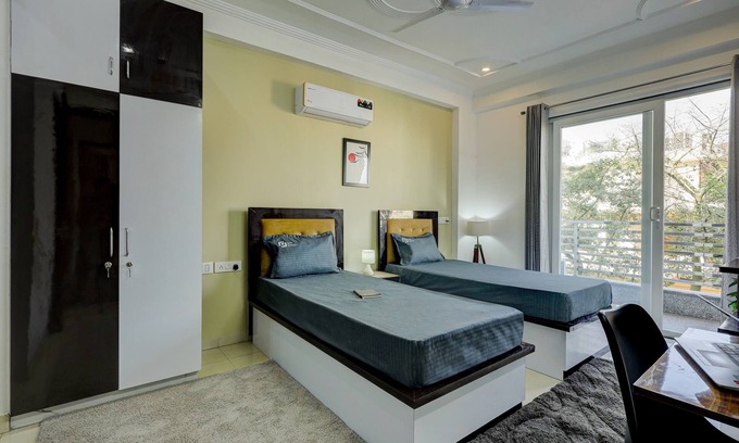Sector 51 Apartamento | Wandr Sagitta - Sector 51, Near Artemis Hospital