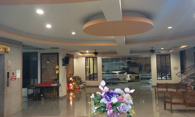 Hat Yai Hotel | Wangburapa Grand
