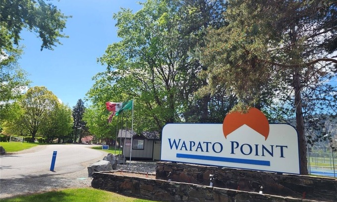 Manson Complejo | Wapato Point Resort - Ground floor 3 bedroom on the Lake!
