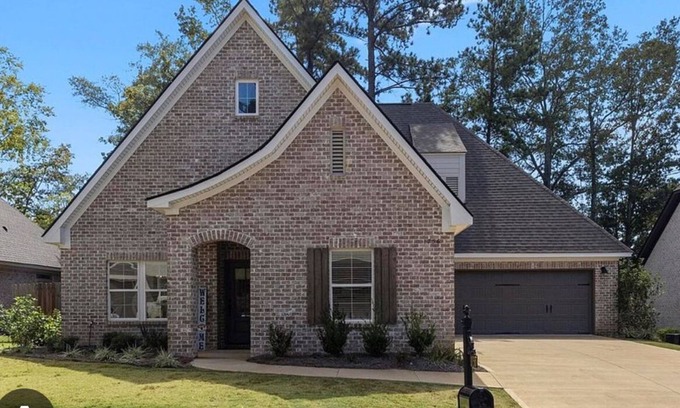 Auburn Casa | War Eagle Hideaway! 2.5 miles from Stadium, 2 mi from I85, 3 bd, 2bth, sleeps 8