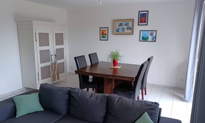 Chateau-Gontier Casa | Vrbo Property