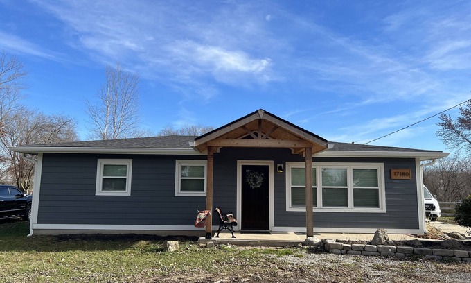 Noblesville Casa | Quaint cottage on the grounds of the White River Canoe Company in Noblesville IN
