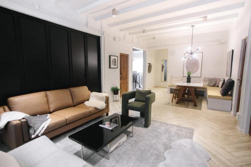 Ploenchit Apartamento | wari B 3BR 30 sec to Phloenchit BTS