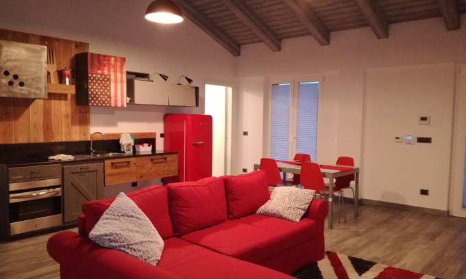 Margarita Apartamento | Anexo cálido y acogedor ubicado en el lado de la villa con una entrada independiente.