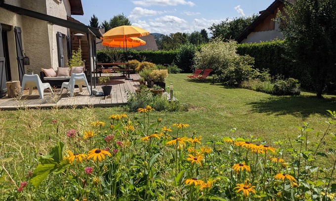 Apprieu Casa | Casa cálida, atípica y tranquila a 4 km del lago Charavines / Paladru