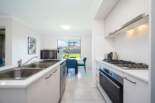 Leppington Apartamento | Warm cozy 5Br house near train station & Coles