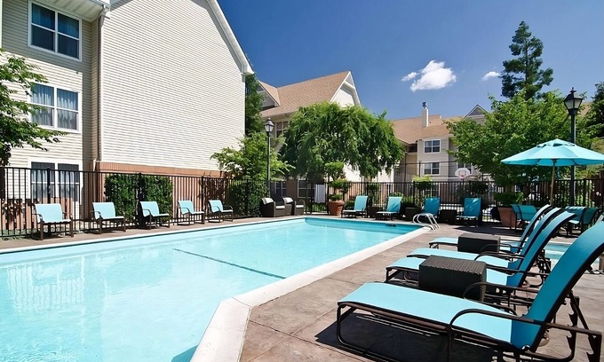 Raisin Hotel | Warm Fresno Escape: All-Comfort Suite with Pool Access | 4 Suites