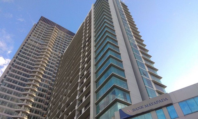 East Kuningan Apartamento | Warm Neutral Look Studio Apartment Ambassade Kuningan