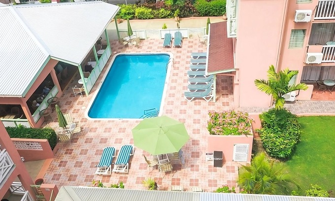 Worthing Hotel | Warm Stay Close to Bridgetown | Hotel w/ On-Site Dining & Beach Nearby
