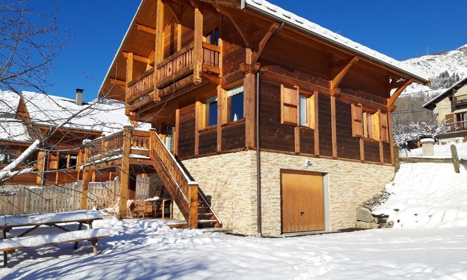 Briancon Chalet De Esquí | Cálido chalet de madera tradicional Briançon Serrechevalier 1200m