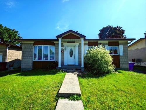 Saint-Hubert Apartamento | Warm Welcome Home